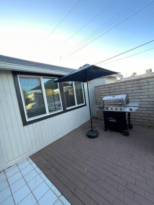 New Midtown Modern Studio With Backyard فينيكس المظهر الخارجي الصورة